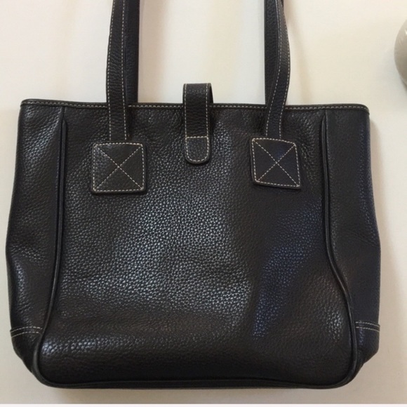 Dooney & Bourke | pebbled leather tote bag in black - Picture 2 of 8